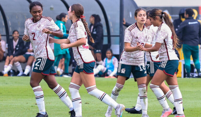 La-Seleccion-femenil-sub-17-se-impuso-a-Peru-una-vez-mas-770x450