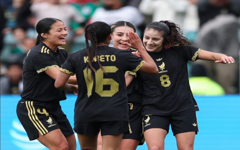 tricolor-femenil-14102025
