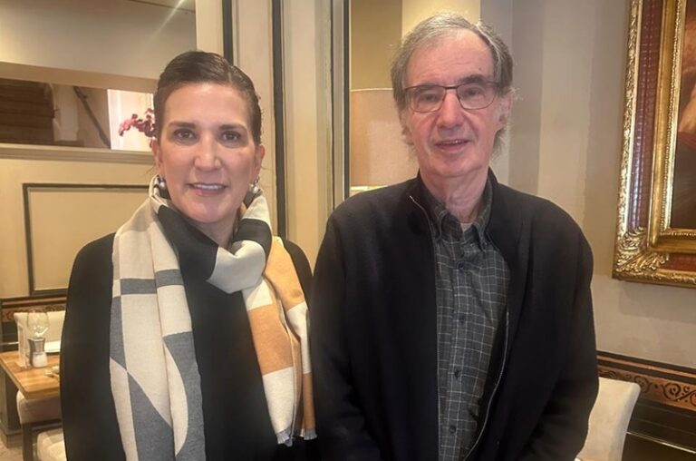 0ce3f595-c2f9-4f57-b646-c000abccdada