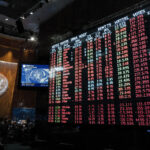 photojournalism-shot-on-35mm-lens-f8-deep-depth-of