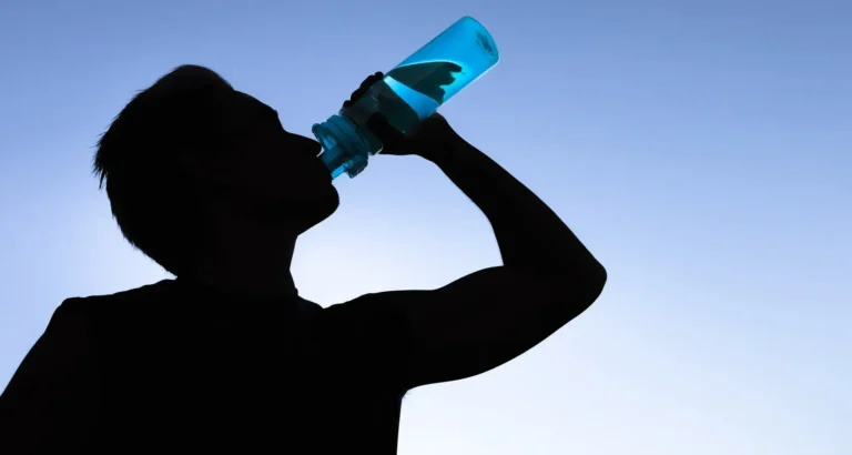 que-son-electrolitos-y-por-que-son-importantes-para-hidratacion