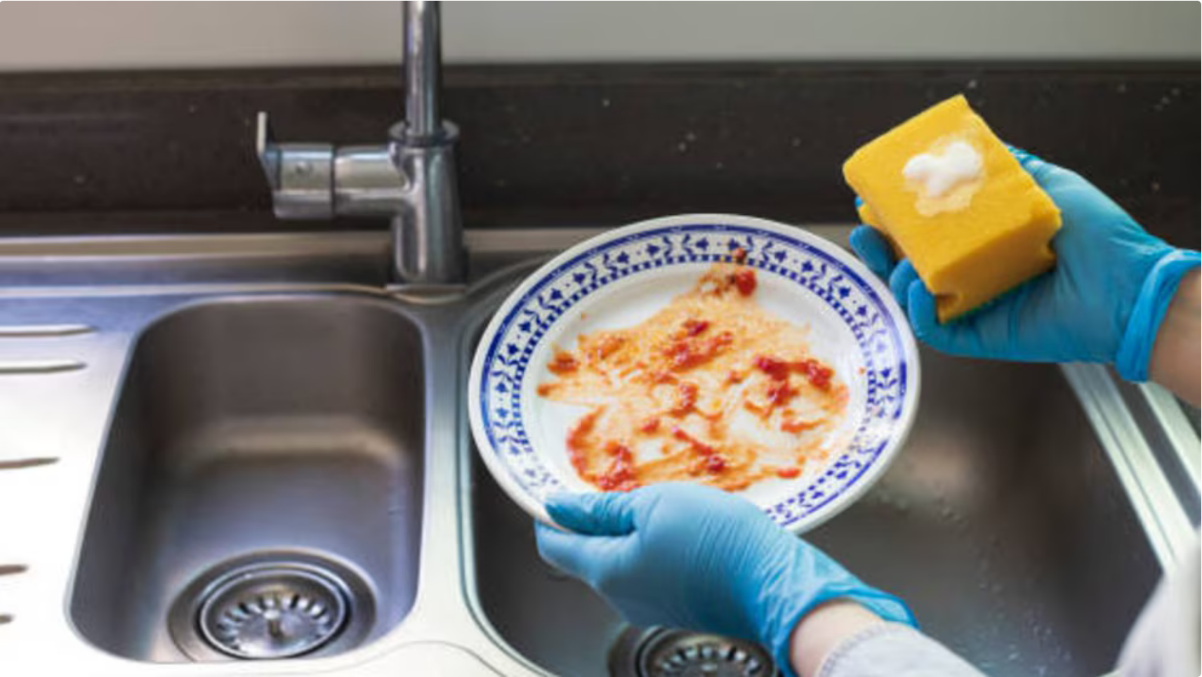 Screenshot 2026-04-24 at 17-37-30 ¿Se puede desinfectar la esponja de la cocina usando vinagre - Infobae