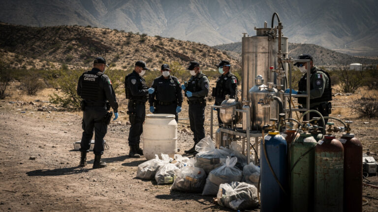 photojournalism-hyperrealistic-cinematic-scene-sho